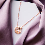 Rose Gold Wreath Pendant Chain